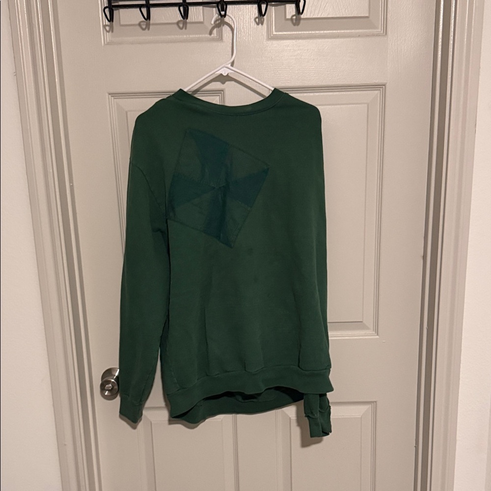 Women’s Dark Green Pullover Sweatshirt